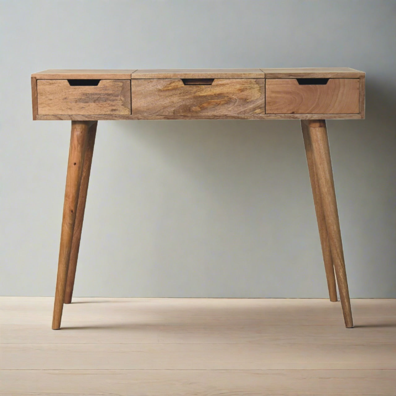 Oak-ish Dressing Table