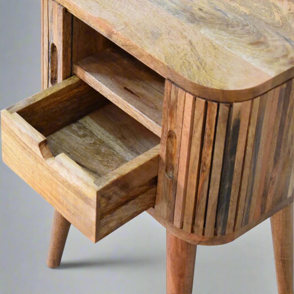 Mokka Bedside